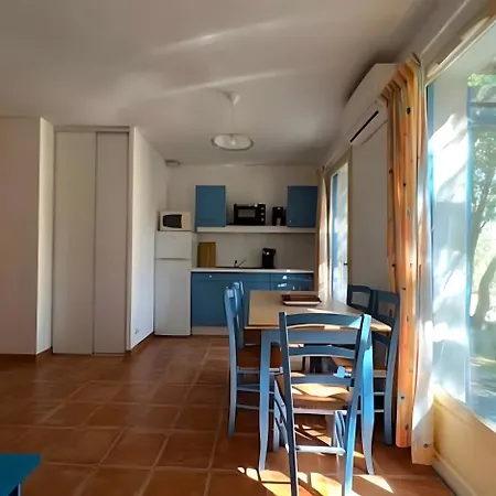 Mazets Zomeno Holiday home